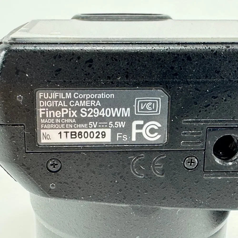 Fujifilm FinePix S2940WM Black 14MP Digital Camera 18X Optical Lens Tested Works